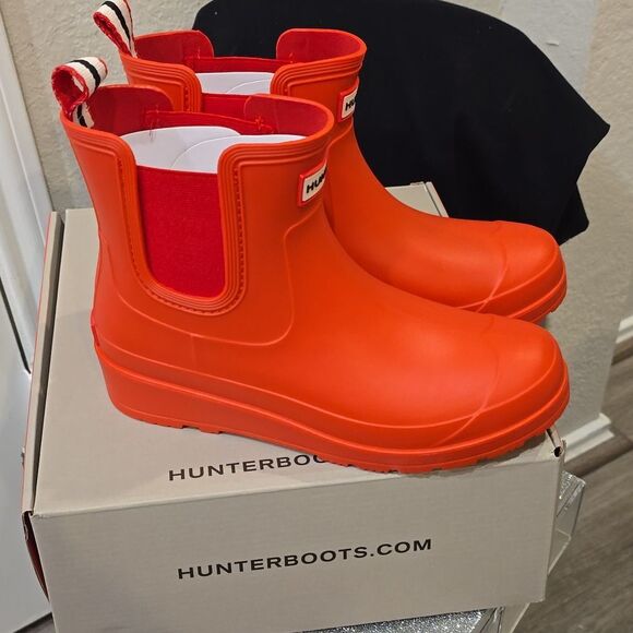 Hunter Tabitha Chelsea Waterproof Rain Boots- Logo Red/Signature - Picture 6 of 7